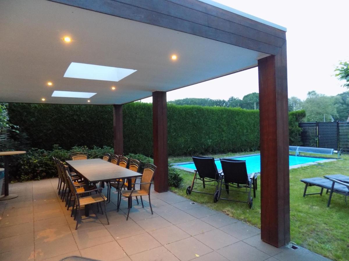 Villa Maas & Kempen Maaseik Exteriör bild